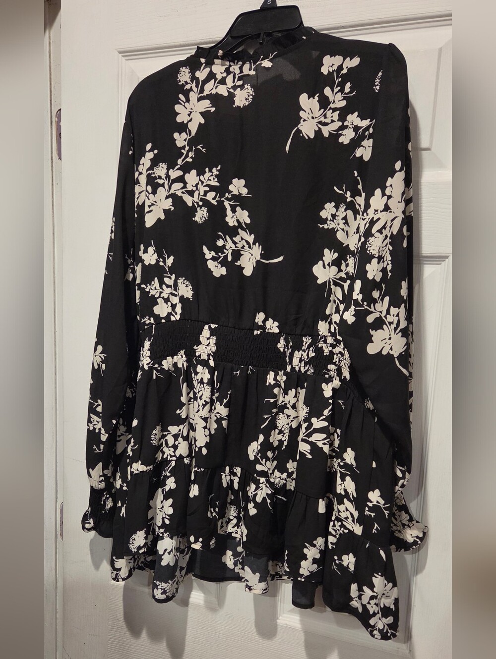 TORRID TOP - Picture 3 of 3